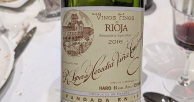 8a Viña Cubillo Crianza (2016) - R. Lopez de Heredia