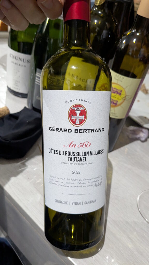 06 - An 560 (2022) - Gérard Bertrand